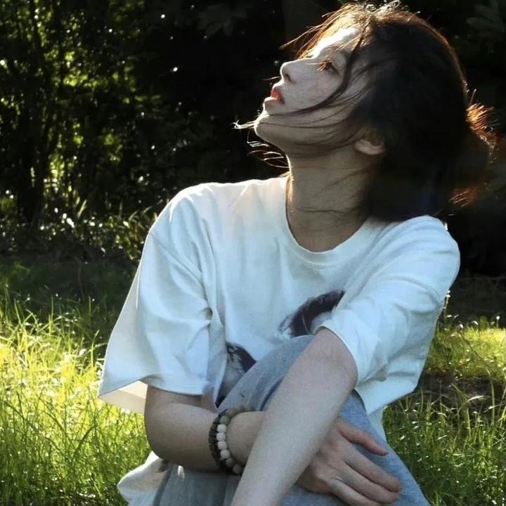 美丽的村庄，漂亮的火焰